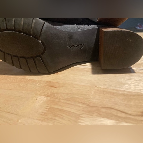 Clarks ankle boots in size 10 M with approximately a 2 1/2 inch heel - Picture 5 of 5